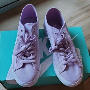 Nike SB blazer court doll/white men's 9